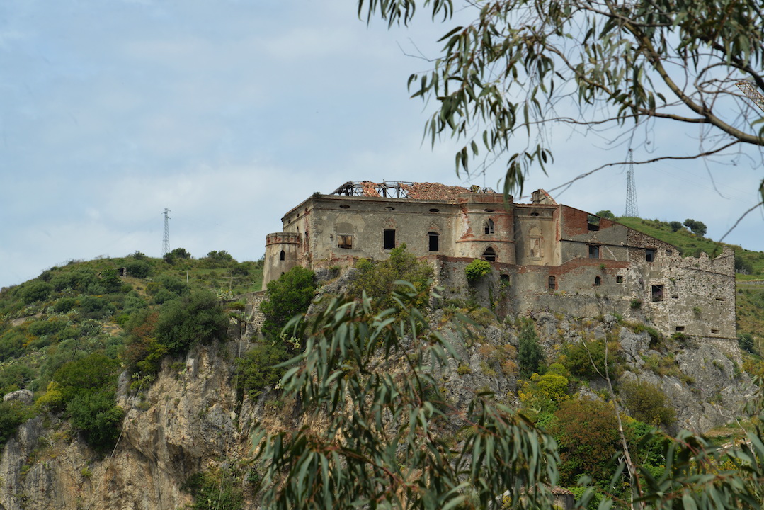 Castello di Palizzi - Palizzi | Secret World Trip Planner