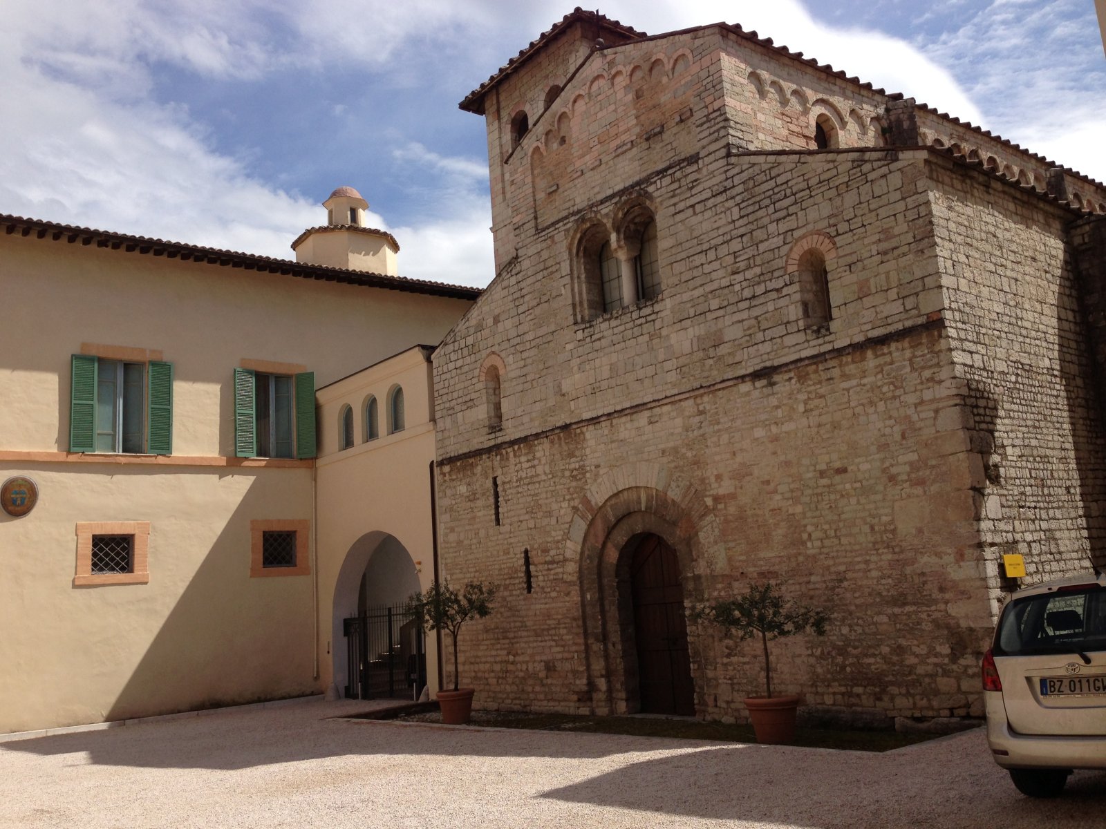 Basilica di S. Eufemia - Spoleto | Secret World Trip Planner