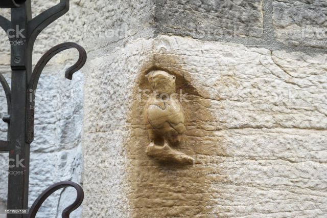 The Magic Owl - Dijon | Secret World Trip Planner