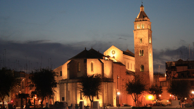 Barletta: Kathedrale von Santa Maria Maggiore - Barletta | Secret World Trip Planner