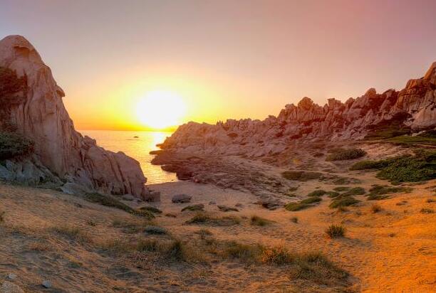Moon Valley - Capo Testa | Secret World Trip Planner
