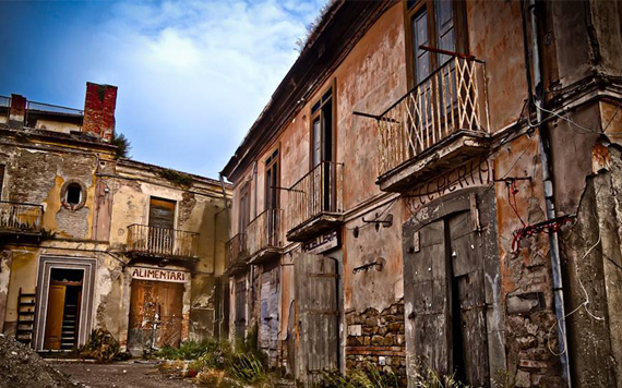 Apex the Ghost Town - Apice Vecchio | Secret World Trip Planner