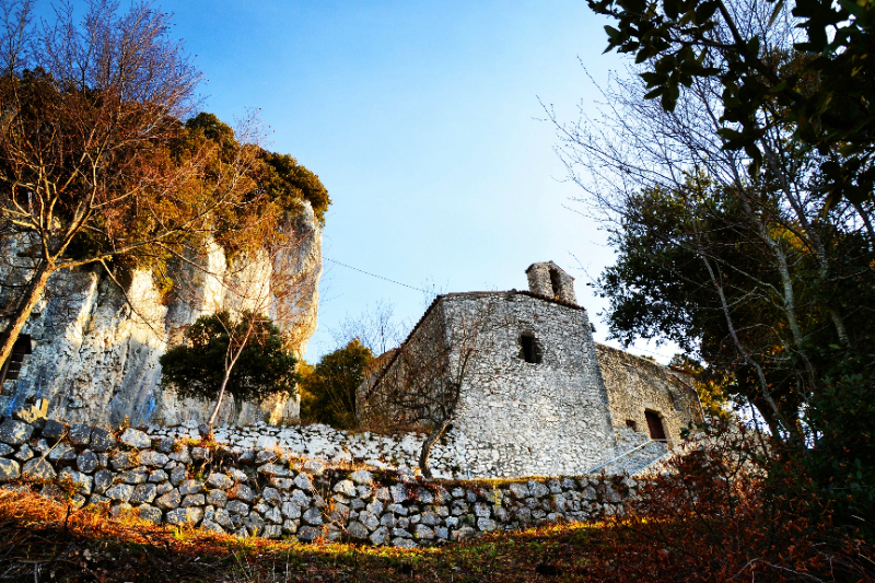 Scalambra Dağı ve San Michele Ermitajı - Sulmona | Secret World Trip Planner
