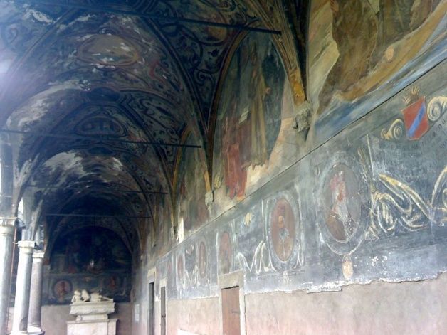 Monumentalkomplex von Santa Maria la Nova - Napoli | Secret World Trip Planner
