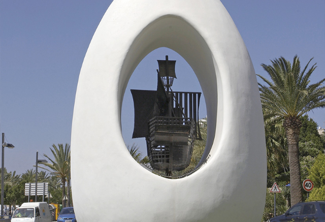 Das Ei des Kolumbus - Sant Antoni de Portmany | Secret World Trip Planner