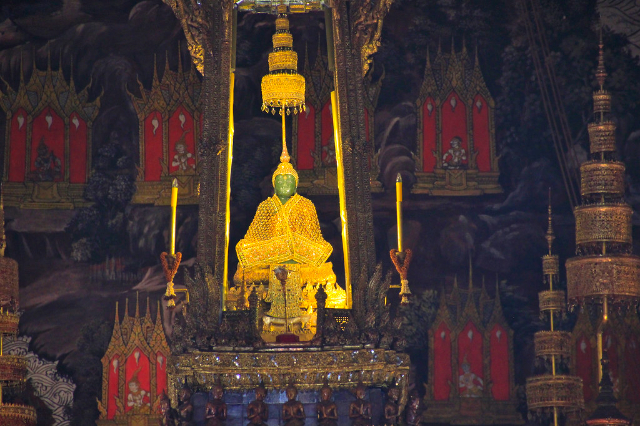 Wat Phra Kaew - Khet Phra Nakhon | Secret World Trip Planner