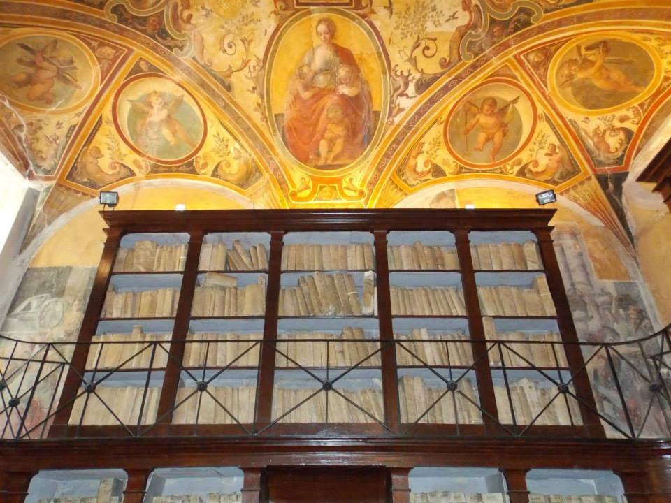 Kumbukumbu za Jimbo la Naples - Napoli | Secret World Trip Planner