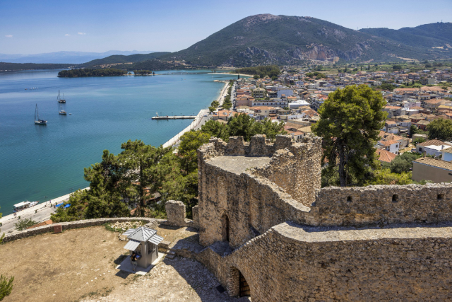 Vonitsa: the castle of eight masters - Vonitsa | Secret World Trip Planner