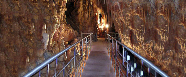 Kastania Cave - Emporikis Naftilias | Secret World Trip Planner