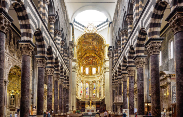 Cathedral of San Lorenzo - Genova | Secret World Trip Planner