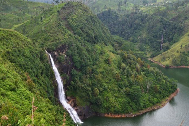 Gartmore Falls  - RG5V+5P7 | Secret World Trip Planner