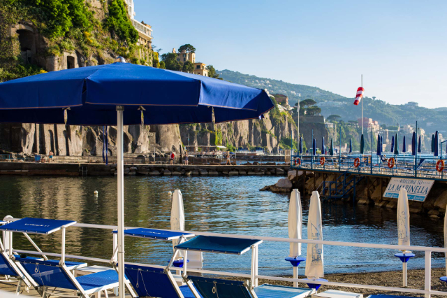মারিনেলা সৈকত - Spiaggia La Marinella | Secret World Trip Planner