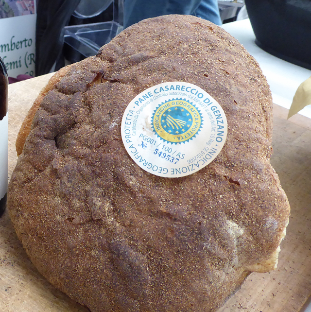 roti Casareccio saka Genzano IGP - Genzano di Roma | Secret World Trip Planner