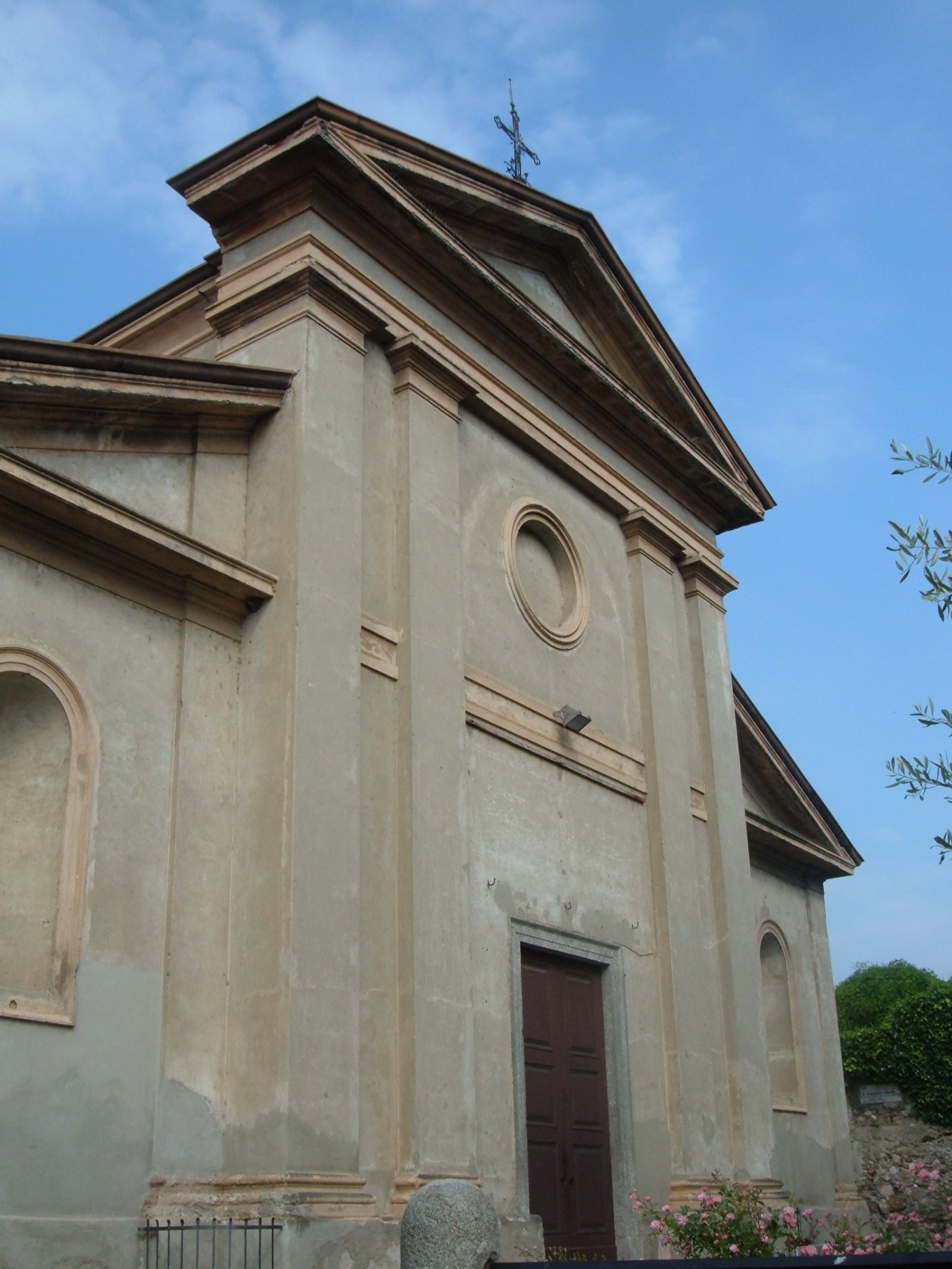 St. Stephanskirche - Garlate | Secret World Trip Planner