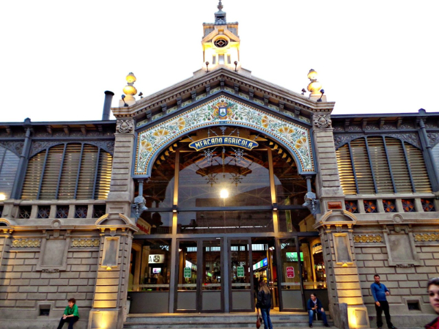 Montevideo Agricultural Market - Montevideo | Secret World Trip Planner