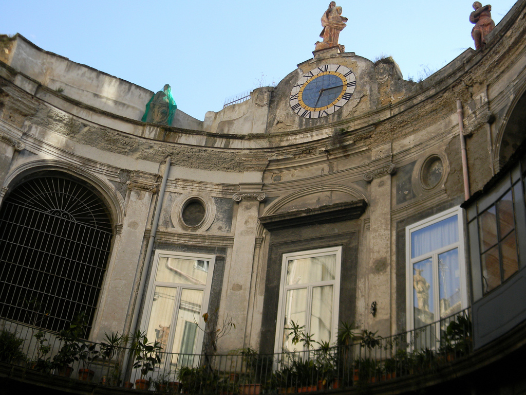 Palazzo Spinelli di Laurino i els fantasmes - Napoli | Secret World Trip Planner