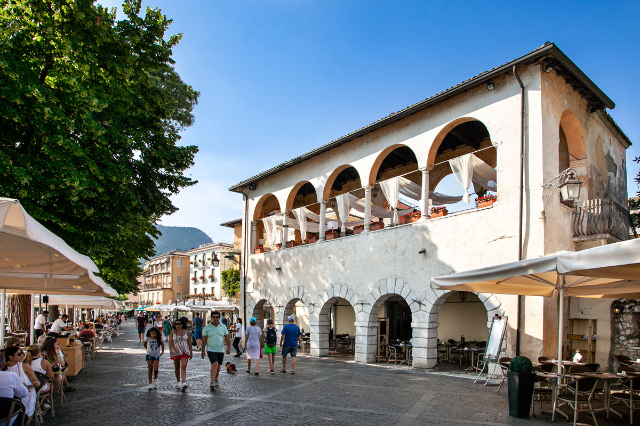 Das Dorf Garda - Garda | Secret World Trip Planner