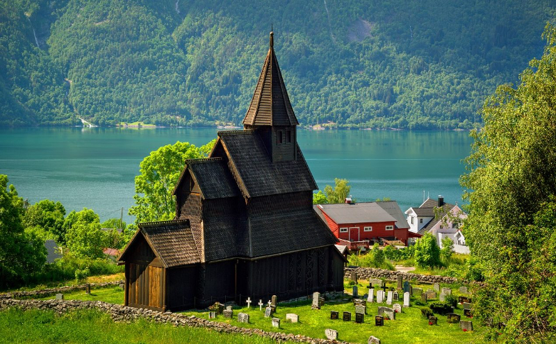 Chiesa di Urnes — 6870 Ornes