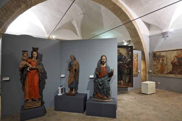 सिभिक र डायोसेसन आर्ट ग्यालेरी अफ स्पेलो - Spello | Secret World Trip Planner