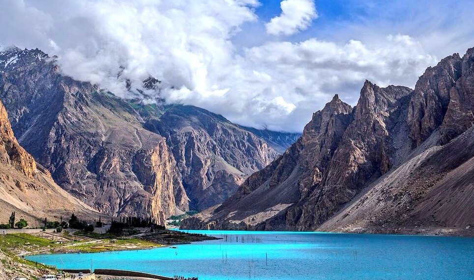Attabad lake, nestled among the peaks of the Karakoram — Hunza Nagar