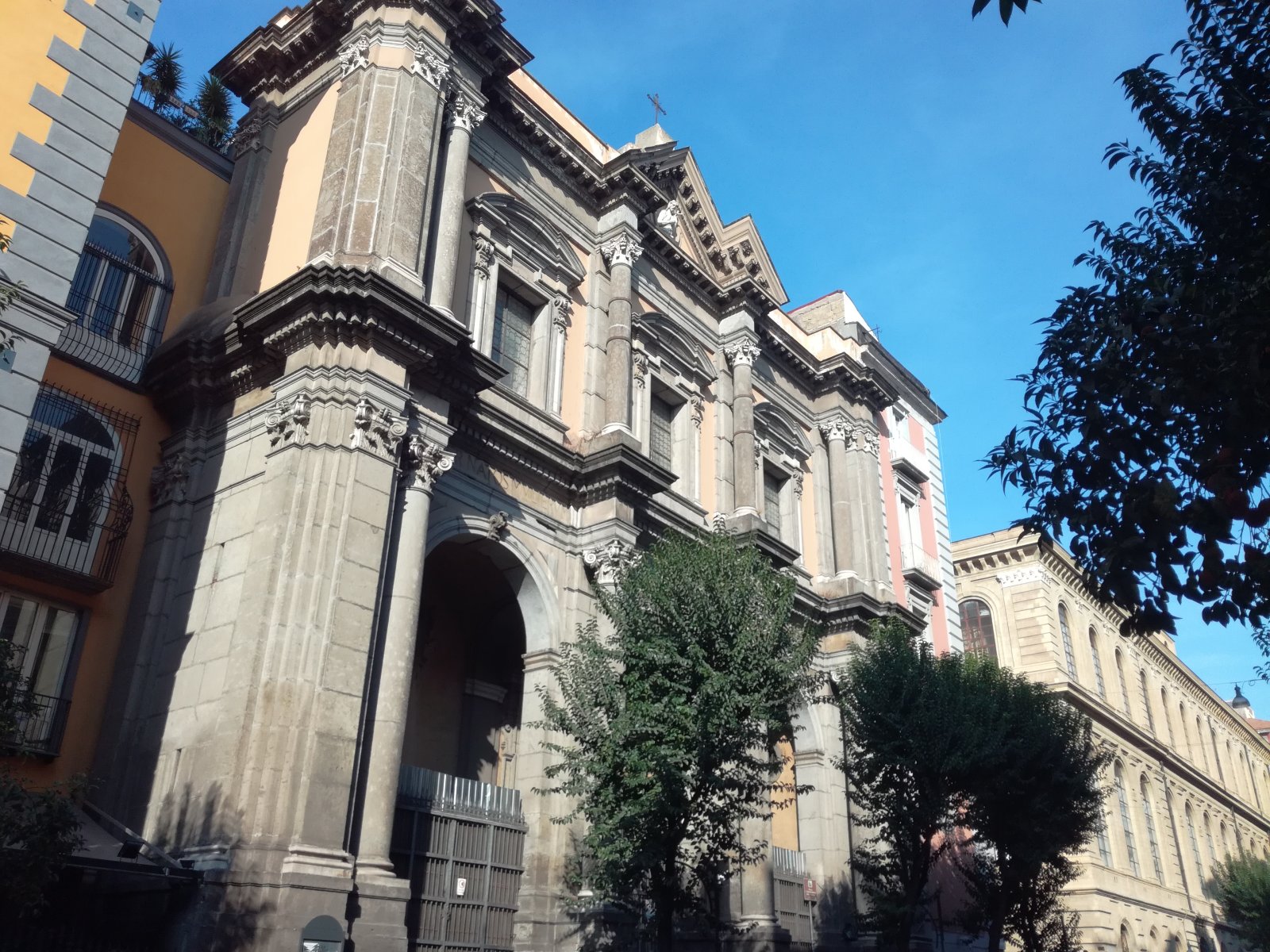 Monestir de Sant Joan Baptista de les monges - Napoli | Secret World Trip Planner