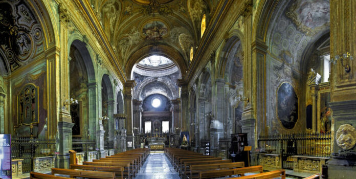 ਚਰਚ ਦੇ ਸੰਤਾ Caterina ਵਿਚ Formiello - Napoli | Secret World Trip Planner