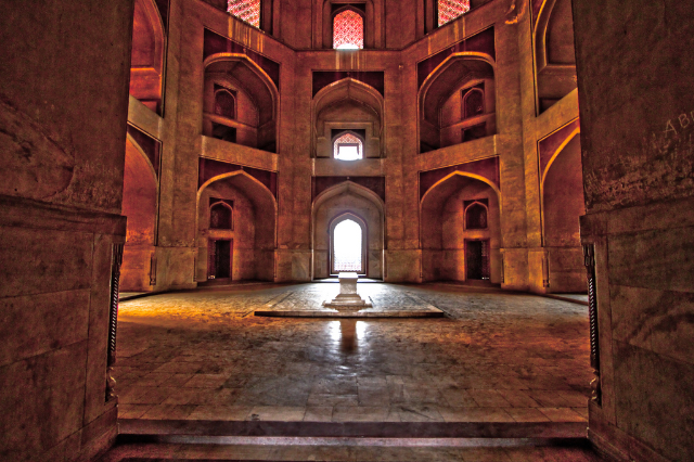 Mausoleum von Humayun - New Delhi | Secret World Trip Planner