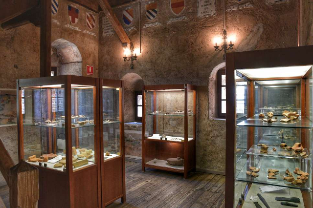 Das Schloss und das Schlossmuseum - Conegliano | Secret World Trip Planner