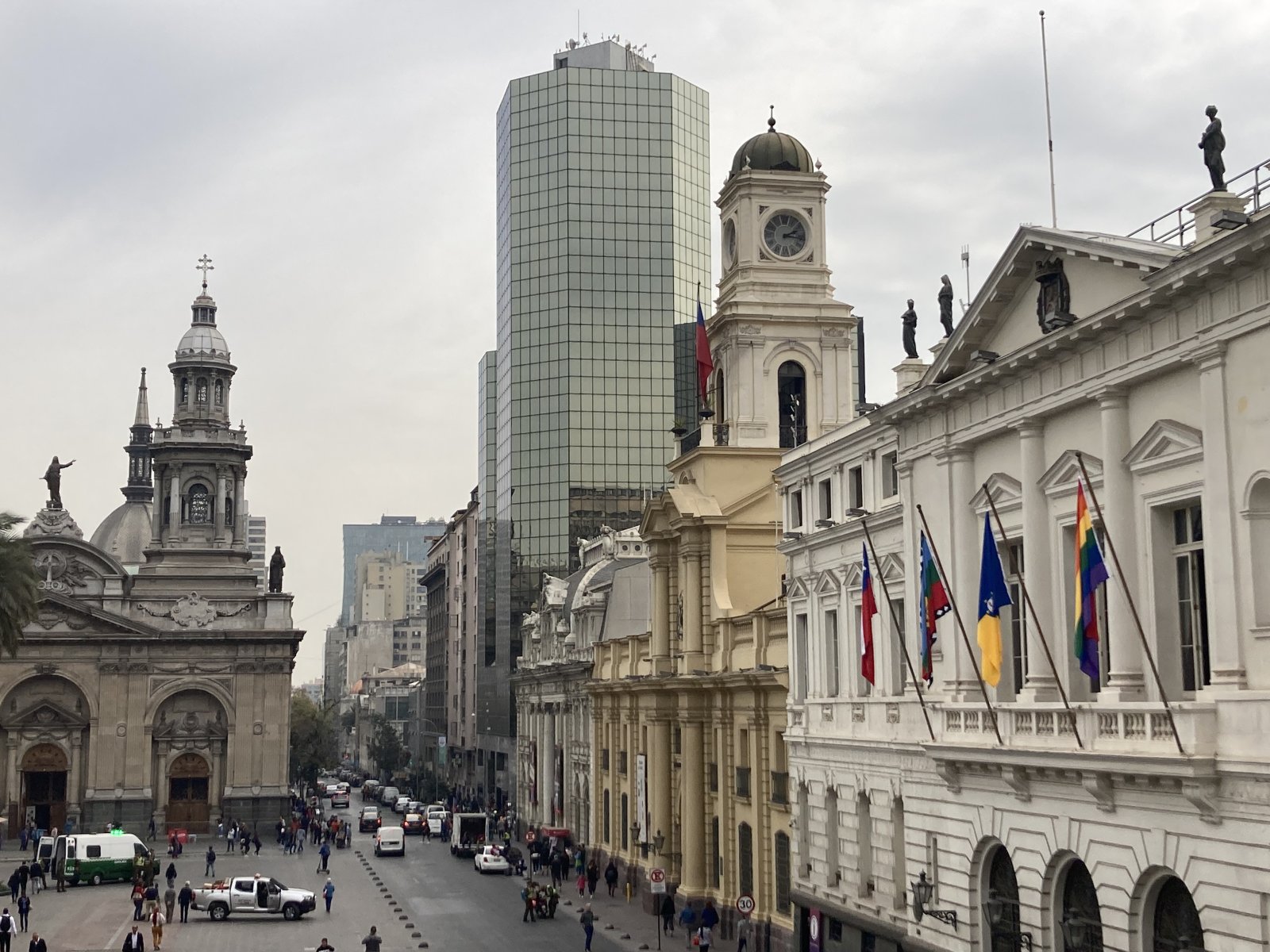 Santiago: Plaza de Armas (Waffenplatz) - Santiago | Secret World Trip Planner