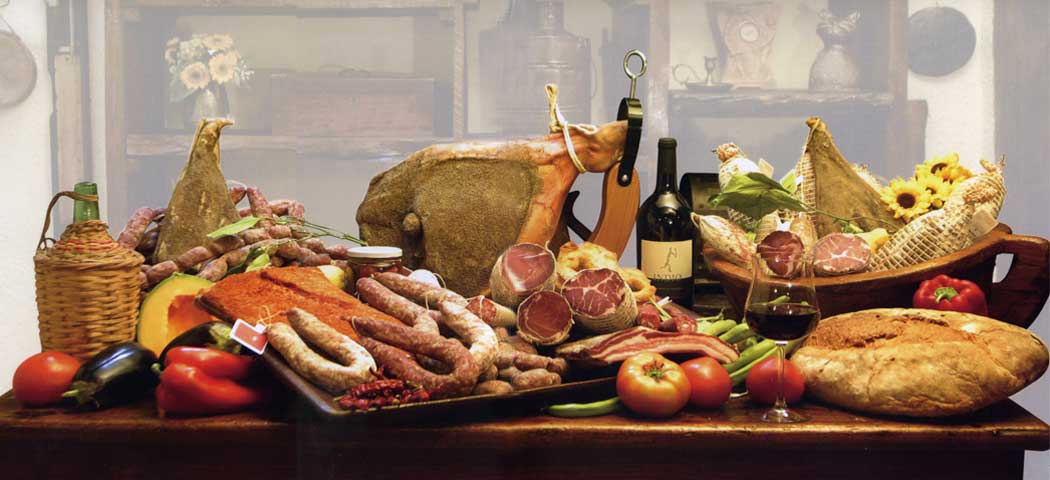 เขียงหมู - Norcia | Secret World Trip Planner