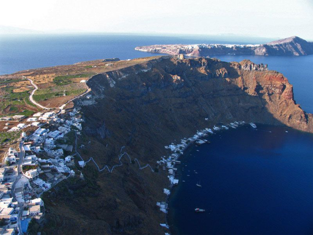 Die Insel Thirassia — Therasia