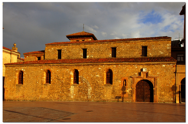 Chiesa di San Tirso — Oviedo