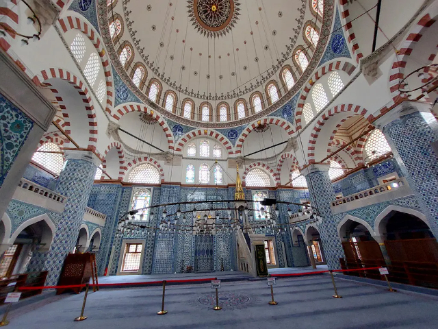 Rustem-Pascha-Moschee - Moschea di Rüstem Pascià | Secret World Trip Planner
