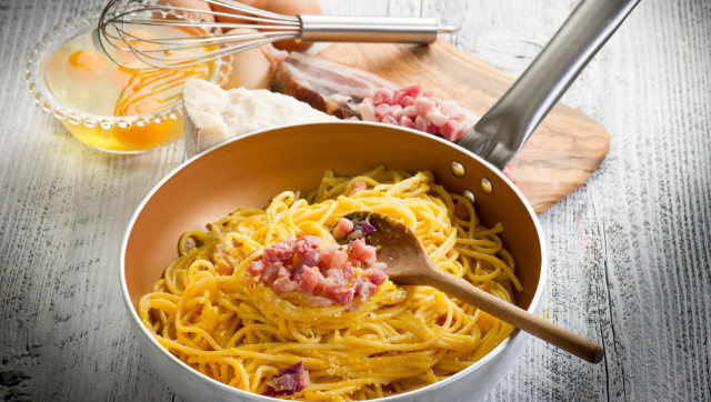 L'origine della carbonara: Una storia di due città - Napoli | Secret World Trip Planner