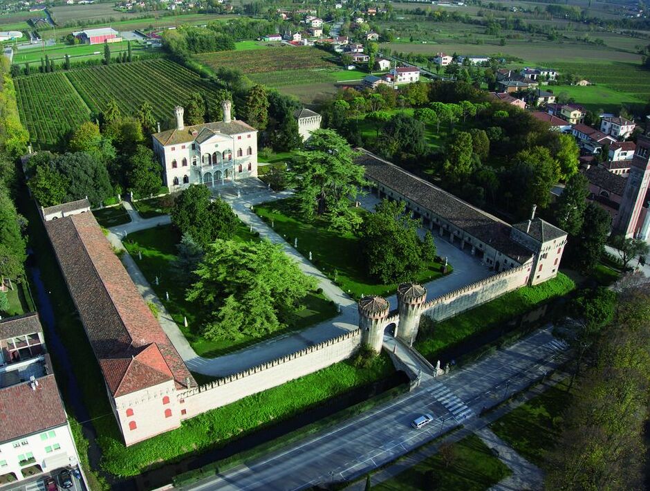 Das Schloss von Roncade - Roncade | Secret World Trip Planner