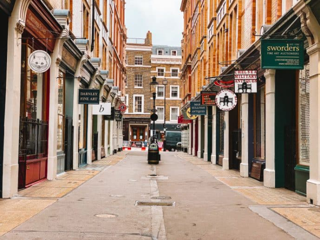 Cecil Court — Cecil Ct