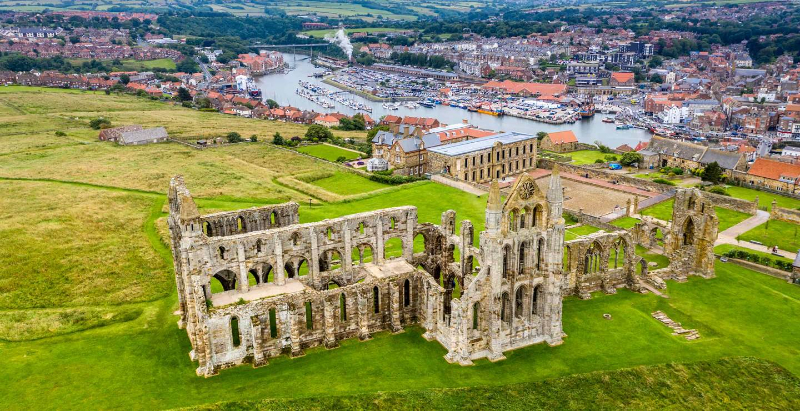 Whitby Abbey und Dracula - Abbey Ln | Secret World Trip Planner