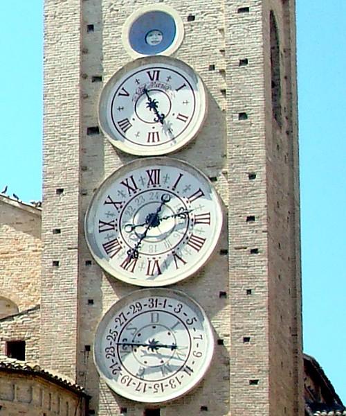Часовая башня - Tolentino | Secret World Trip Planner