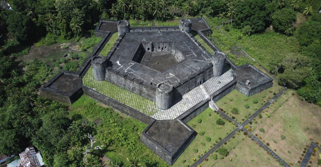 Forte Belgica - Kabupaten Maluku Tengah | Secret World Trip Planner
