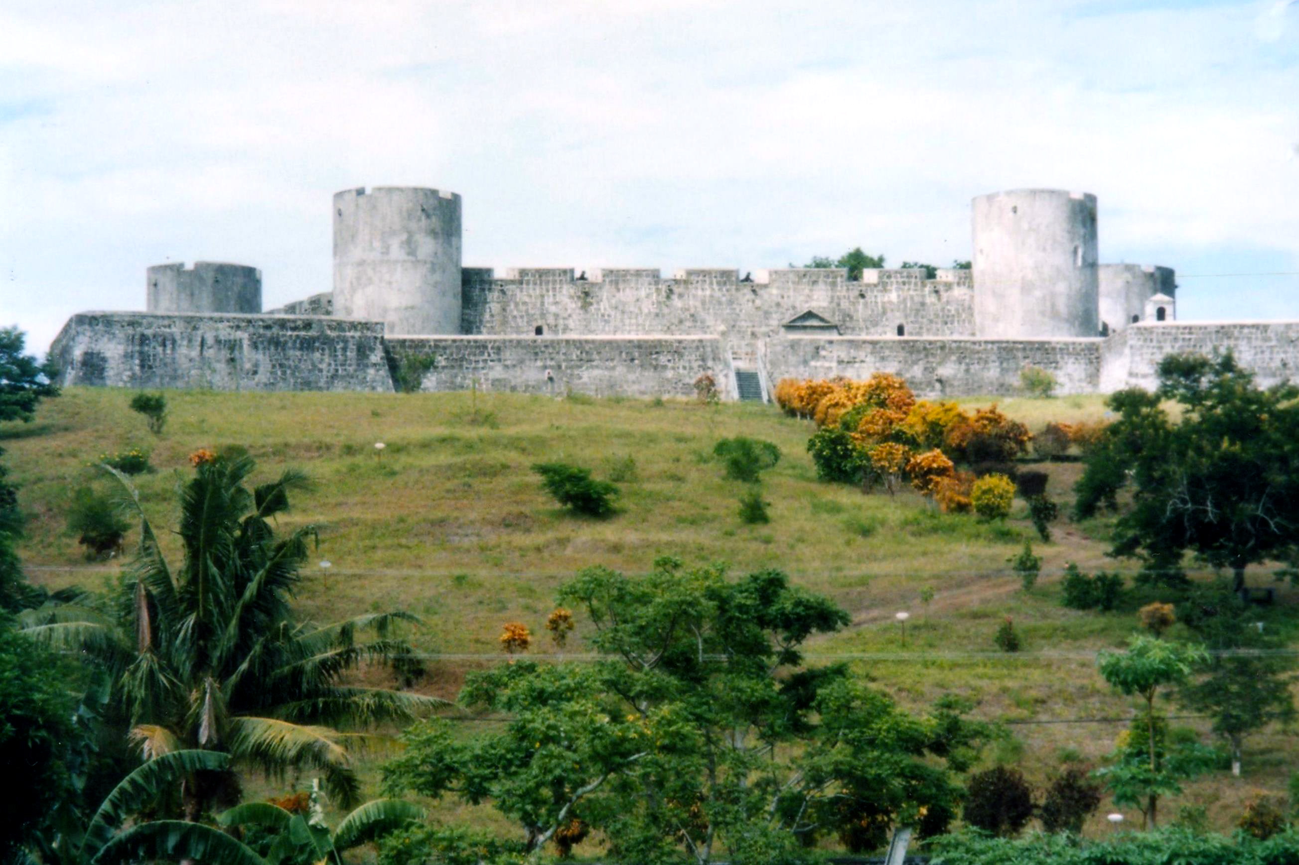 Forte Belgica - Kabupaten Maluku Tengah | Secret World Trip Planner