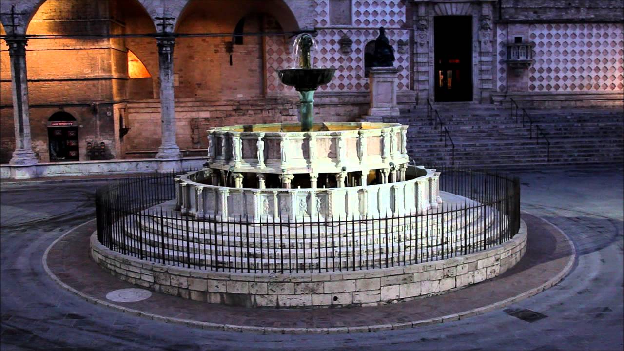 Фонтан Маджоре  - Perugia | Secret World Trip Planner