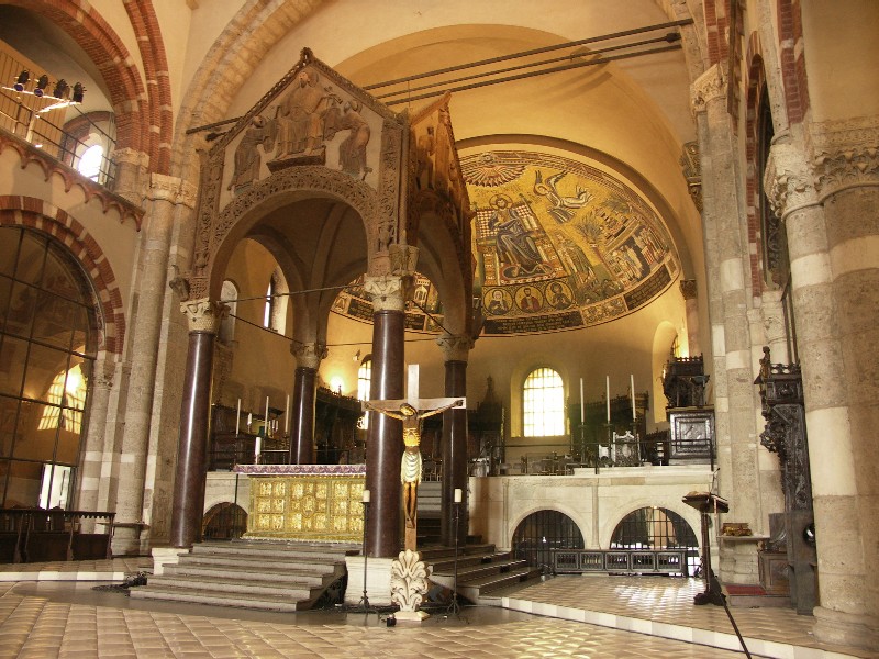 Basilica di Sant'Ambrogio - Milano | Secret World Trip Planner