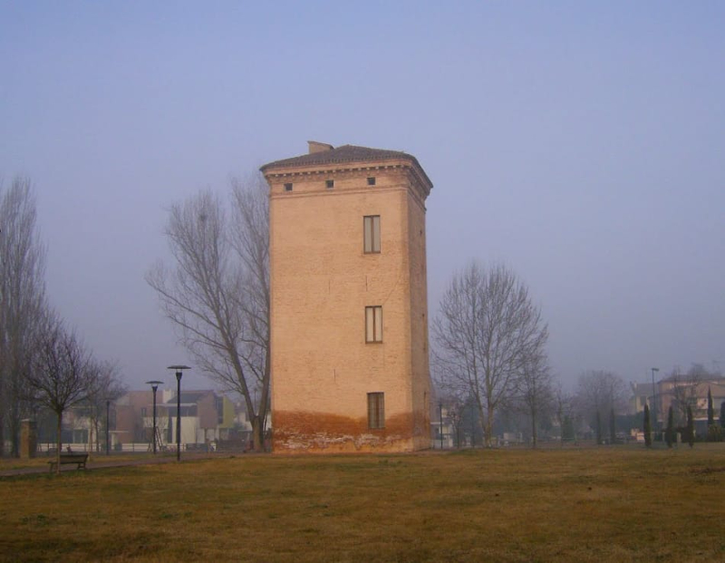 Torre Falconiera di Poggio Rusco — Torre Falconiera