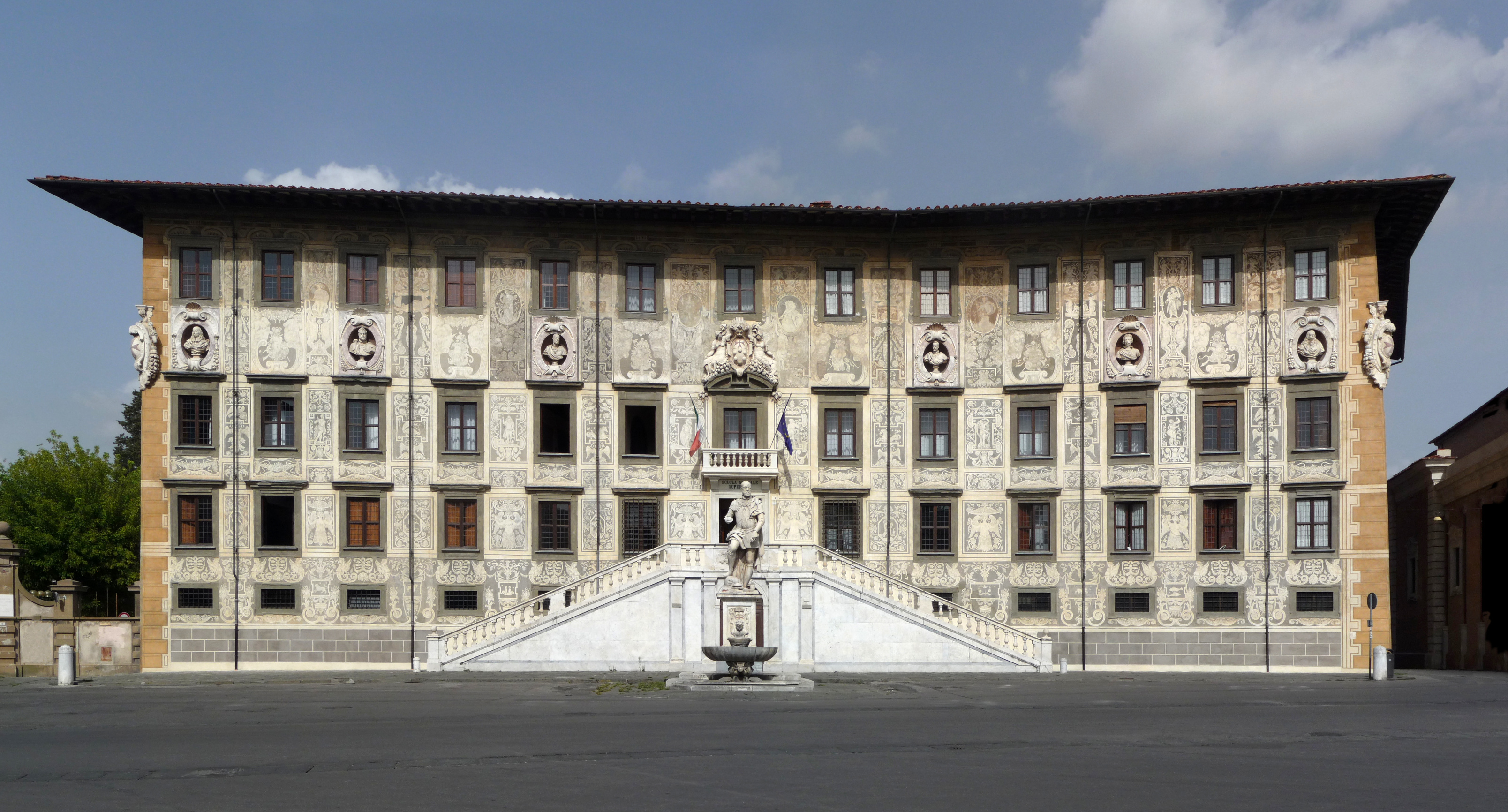 Platz der Ritter - Pisa | Secret World Trip Planner