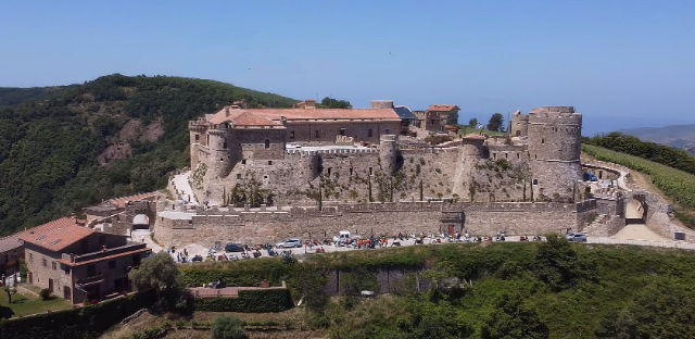 Istana Rocca Cilento - Rocca Cilento | Secret World Trip Planner