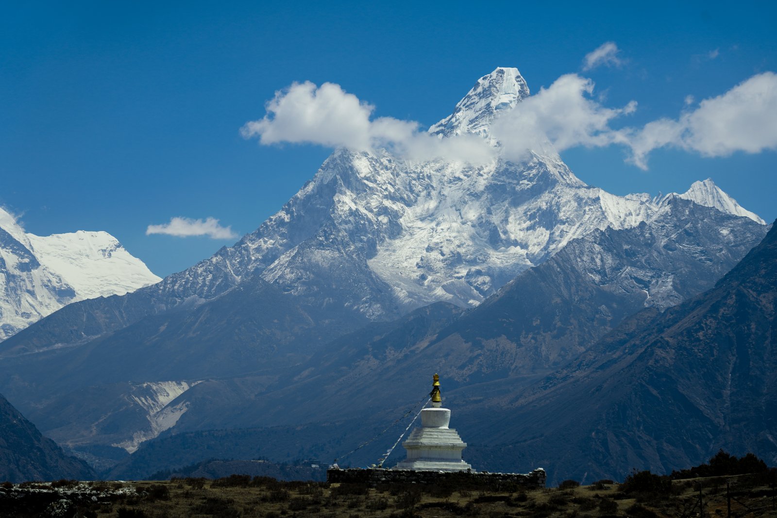 Love Dablam the sacred mountain of the Himalayas - Khumjung | Secret World Trip Planner