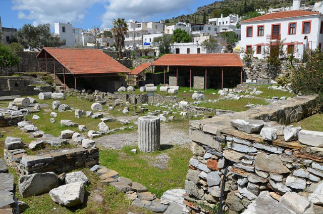 Mausoleo di Alicarnasso, - Turgut Reis Cd. No:93 | Secret World Trip Planner
