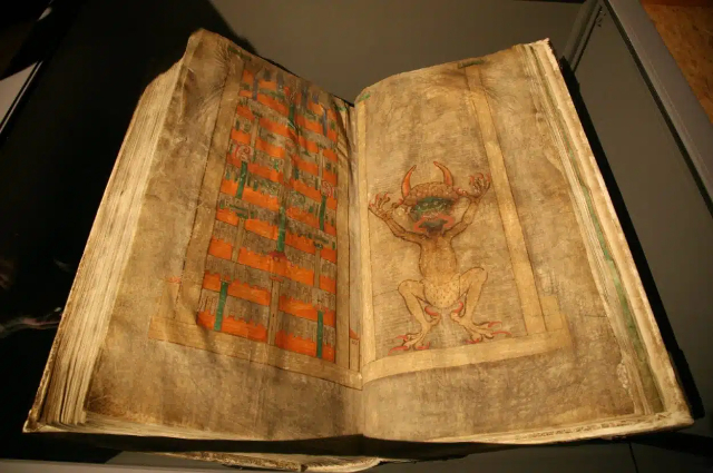Codex Gigas, La Bibbia del Diavolo — 114 46 Stockholm