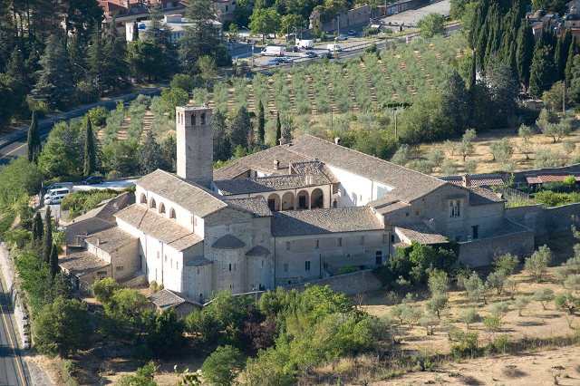 Kirche von San Ponziano - Spoleto | Secret World Trip Planner
