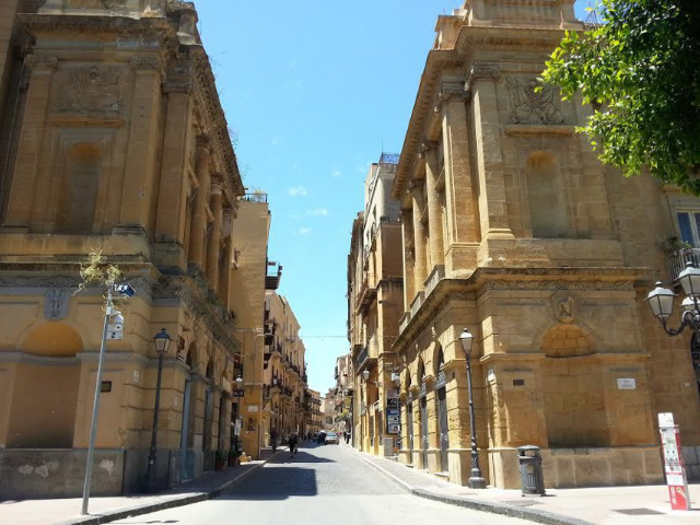 Via Atenea, im Herzen von Agrigento — Agrigento